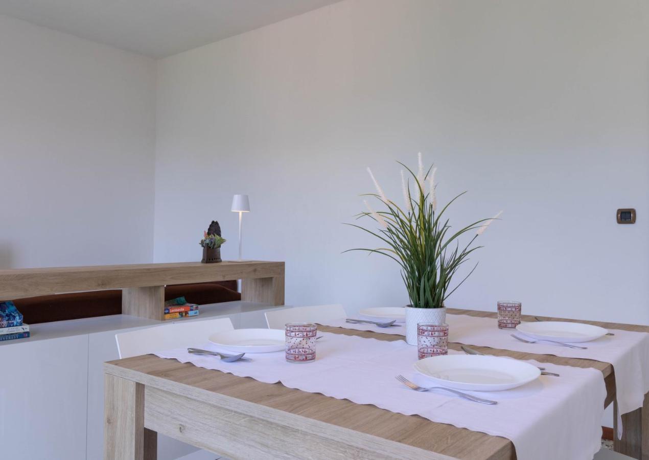 Mamma Ciccia Holiday Home - Mountains & Lake Mandello del Lario Exterior photo