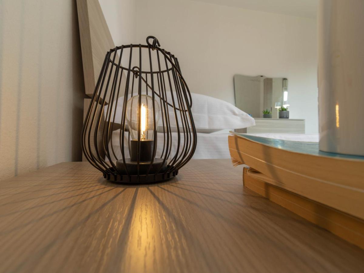 Mamma Ciccia Holiday Home - Mountains & Lake Mandello del Lario Exterior photo
