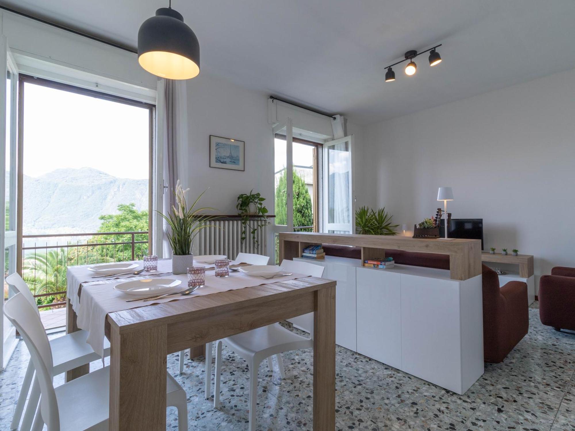 Mamma Ciccia Holiday Home - Mountains & Lake Mandello del Lario Exterior photo